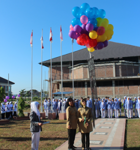 Pelepasan balon