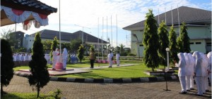 mahasiswa apel